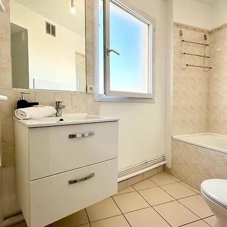 Apartamento Magenta - - Charpennes